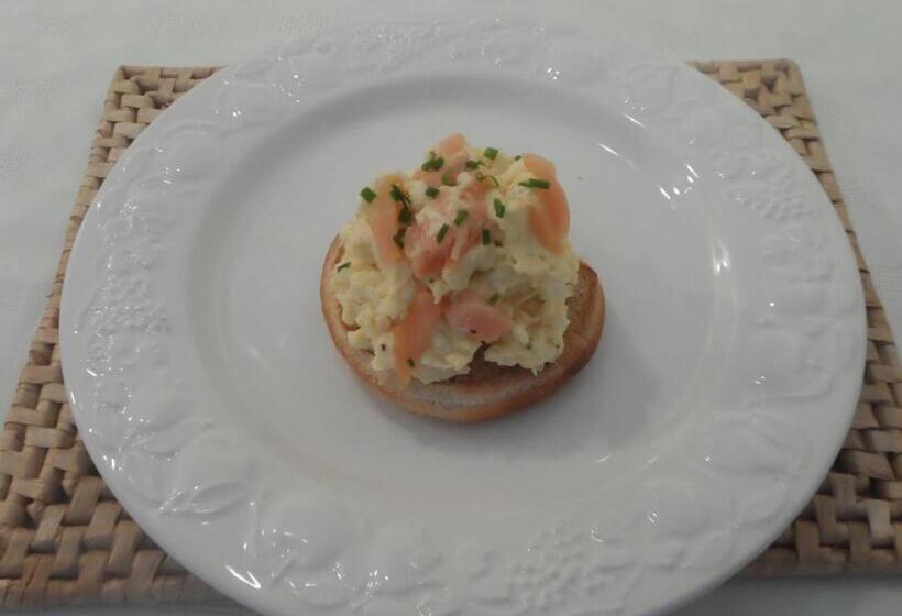 Midtown Farm Bed & Breakfast