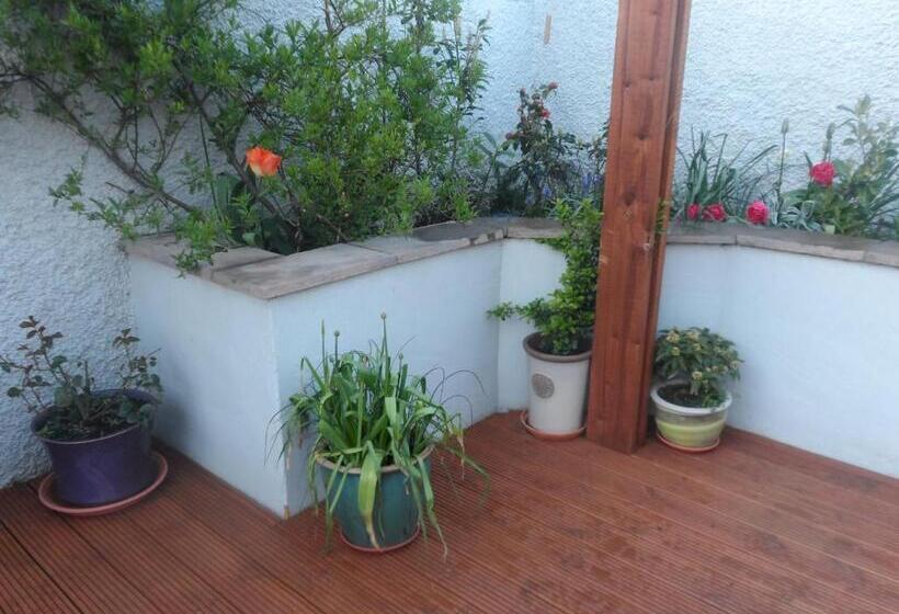 Midtown Farm Bed & Breakfast