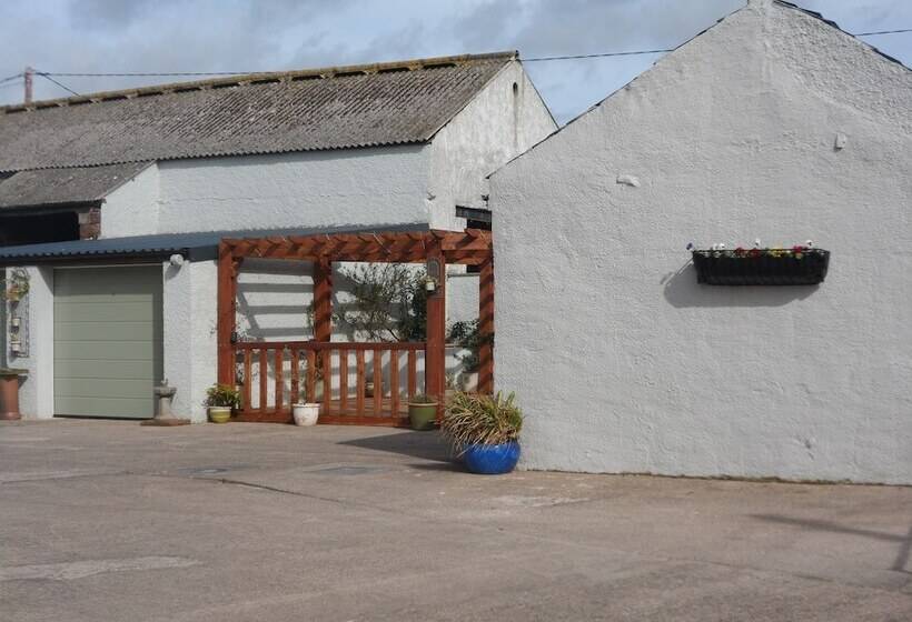 Midtown Farm Bed & Breakfast