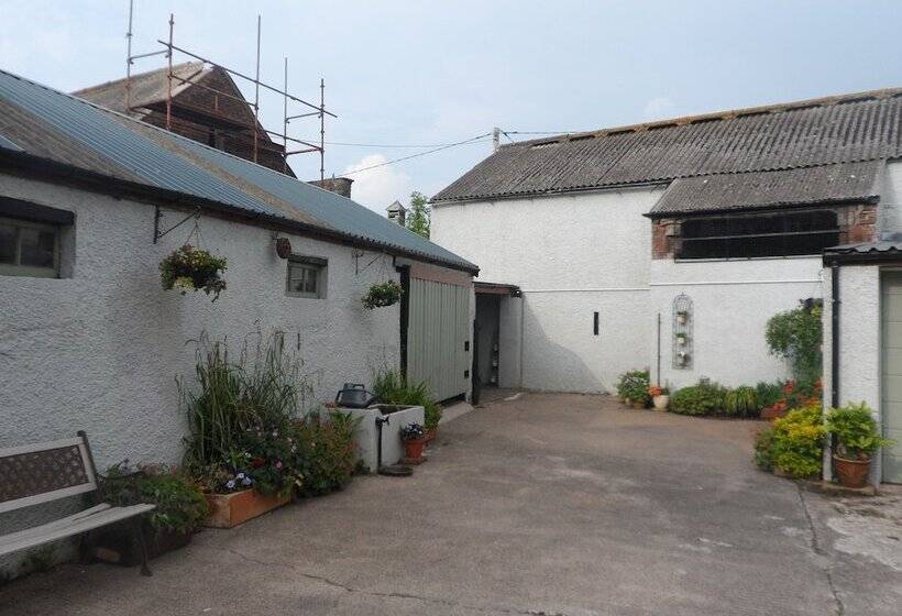 Midtown Farm Bed & Breakfast