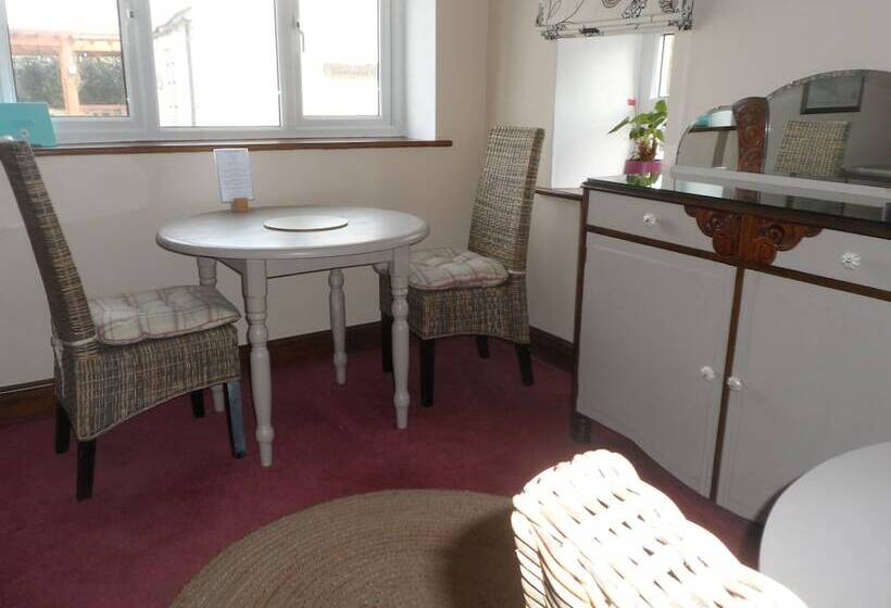 Midtown Farm Bed & Breakfast