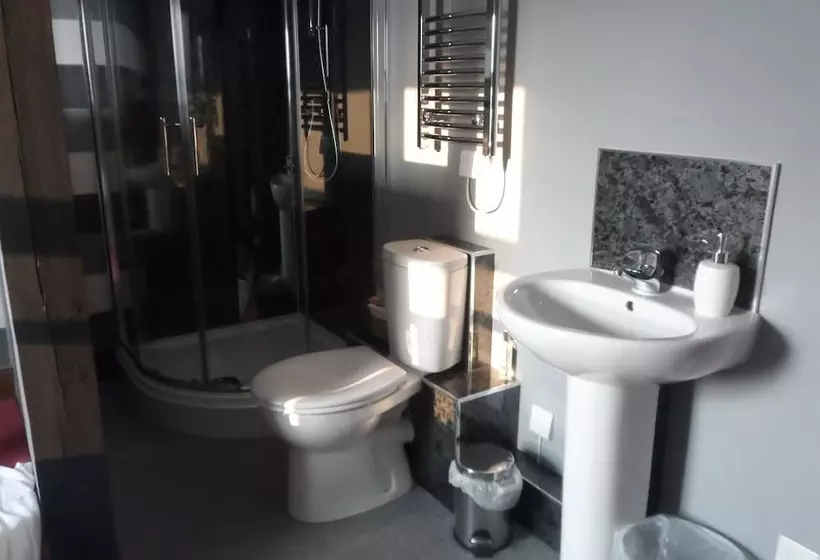 Midtown Farm Bed & Breakfast