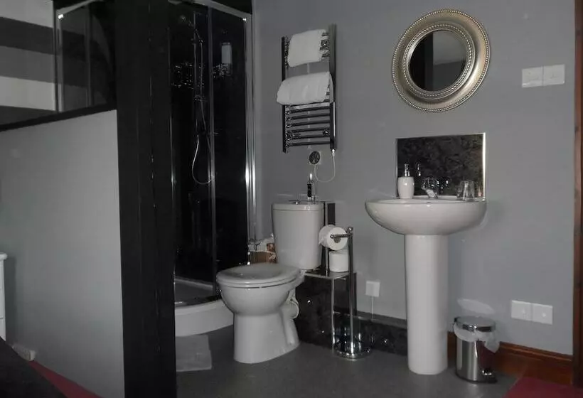 Midtown Farm Bed & Breakfast