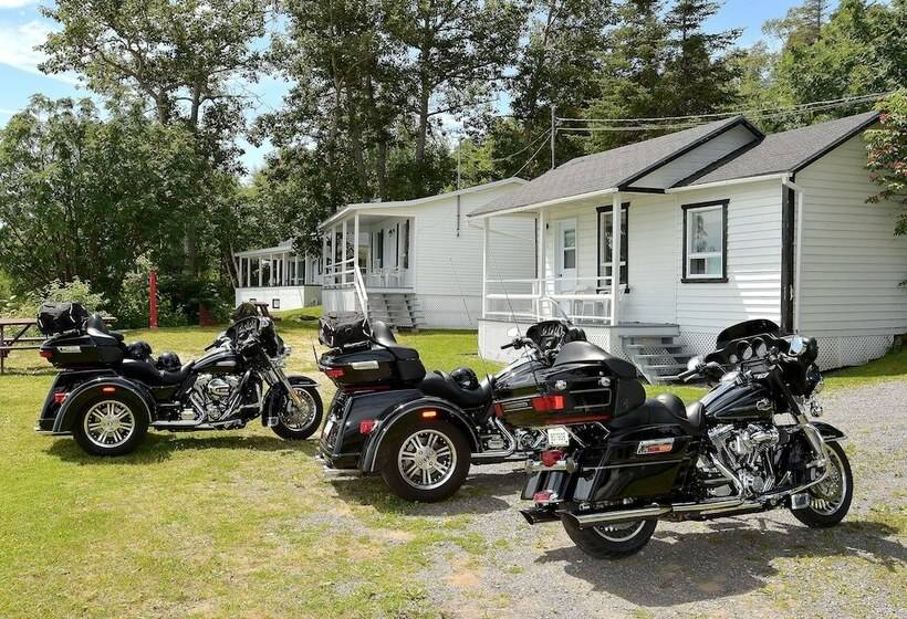 فندق على الطريق Auberge Sur Mer De Charlevoix