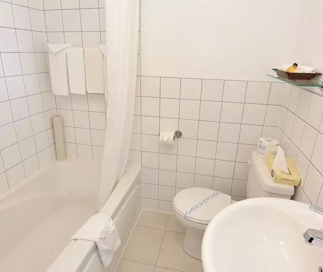 Motelli Auberge Sur Mer De Charlevoix