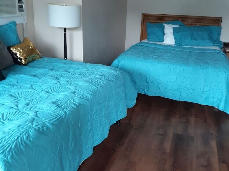 모텔 Northern Peaks Motor Inn