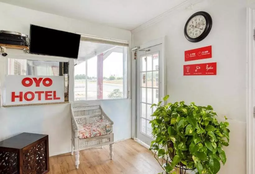 Oyo Hotel Columbia Sc West