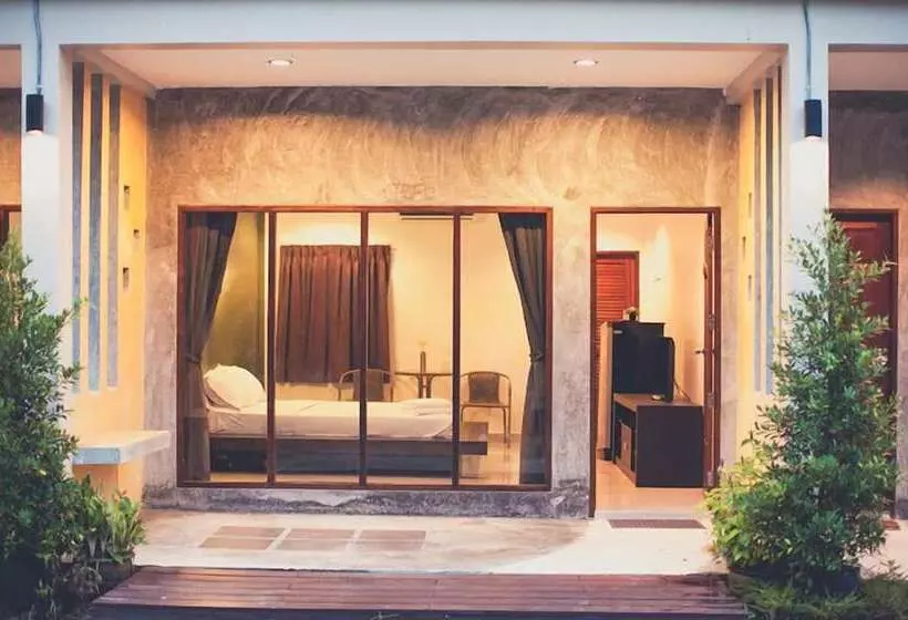 Majatalo Palm Garden Resort