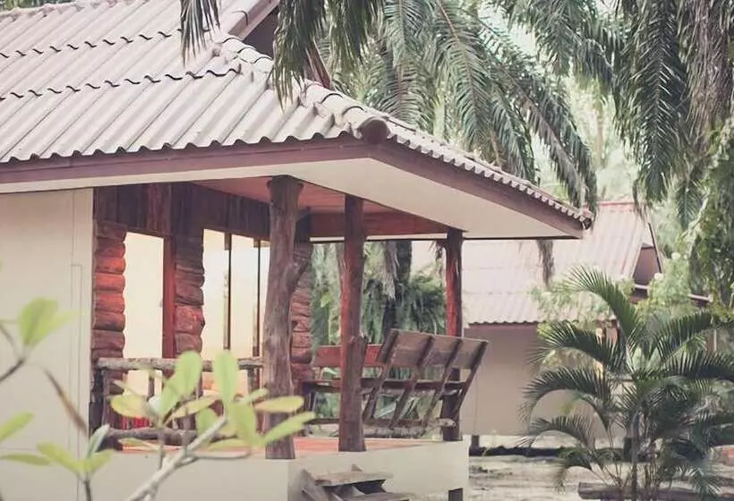 Majatalo Palm Garden Resort