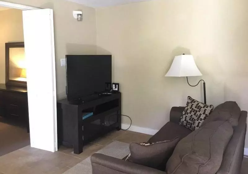 پانسیون Skyline Vista Villa