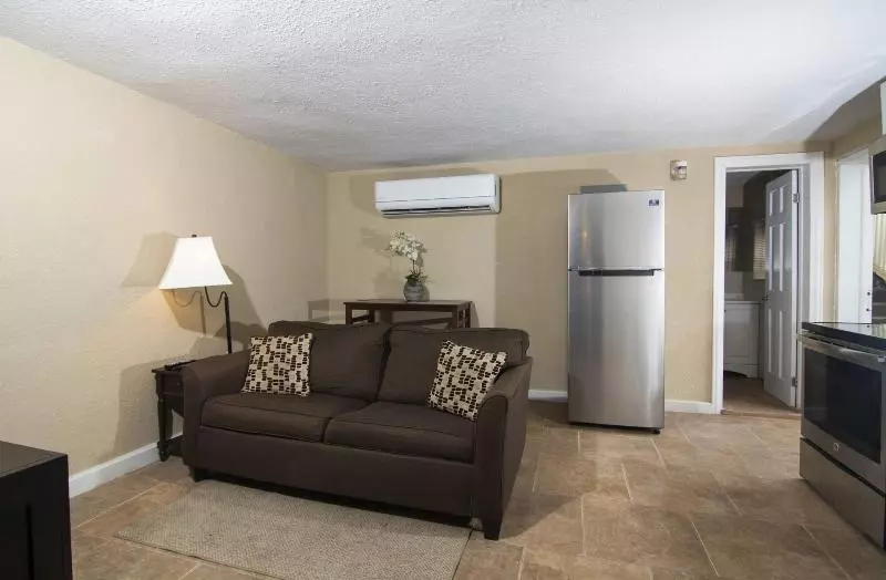 پانسیون Skyline Vista Villa