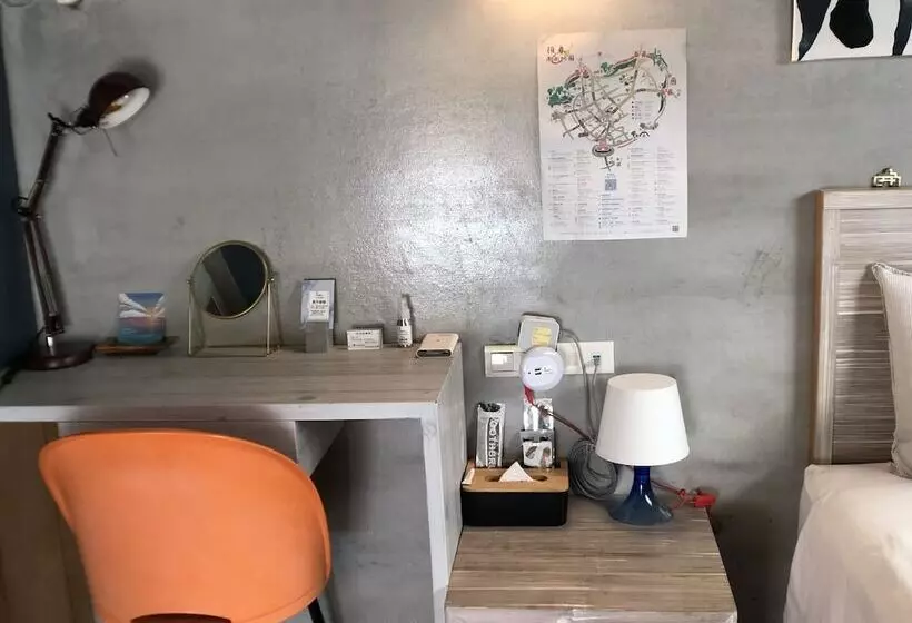 پانسیون Zozola