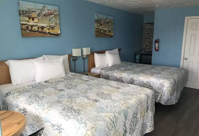 Surfcomber Motel