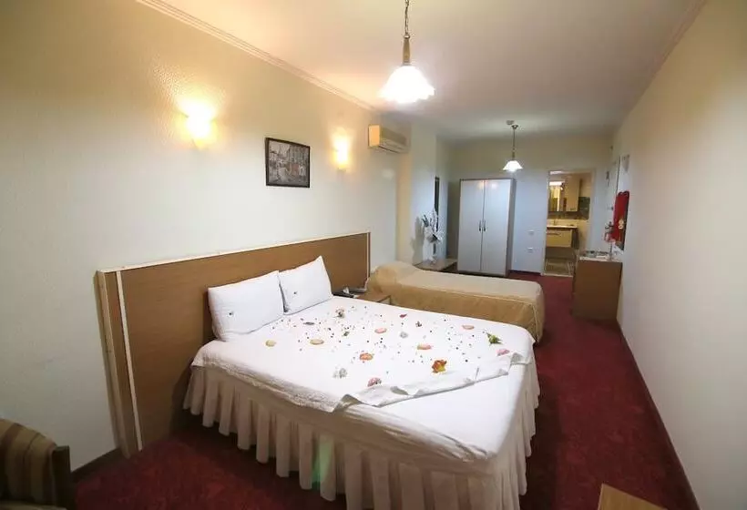 Aykut Palace Otel