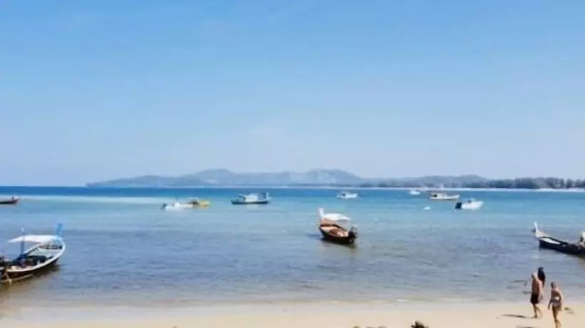 Beachfront Phuket Seaview Suites