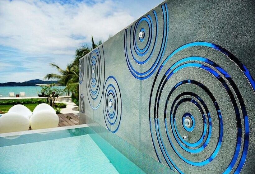 Beachfront Phuket Seaview Suites