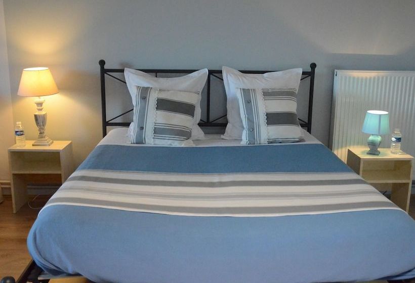 ベッドアンドブレックファースト Le Jardin Des Pierres Dorées