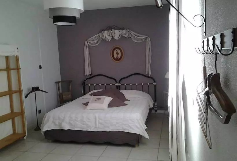 Aamiaismajoitus (B&B) Les Rouvières