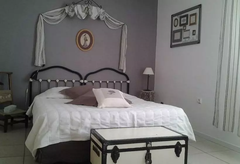 Aamiaismajoitus (B&B) Les Rouvières