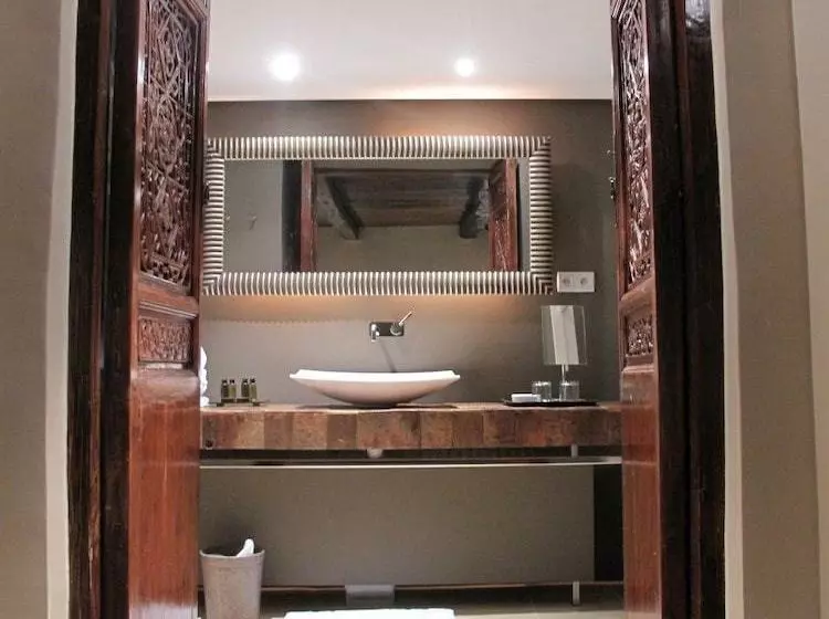 ベッドアンドブレックファースト Le Mas De Laché