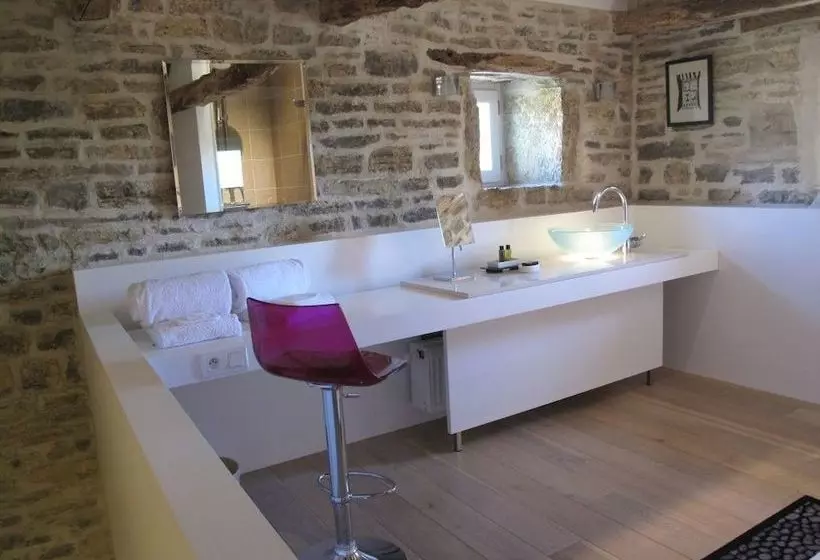 ベッドアンドブレックファースト Le Mas De Laché