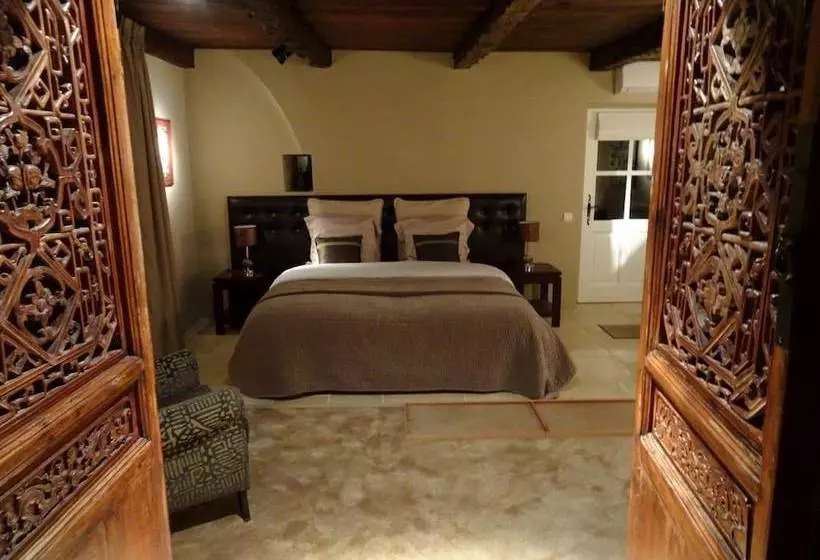 ベッドアンドブレックファースト Le Mas De Laché