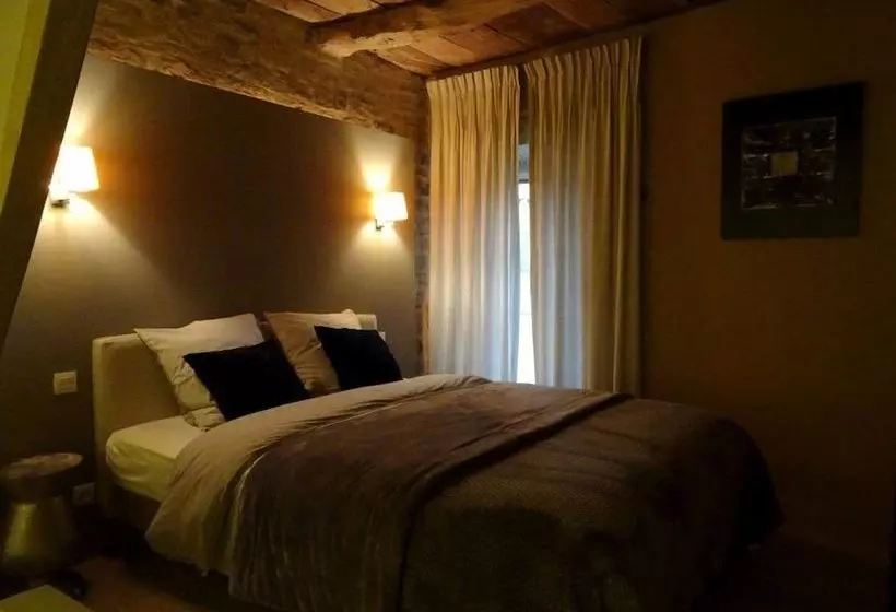 ベッドアンドブレックファースト Le Mas De Laché