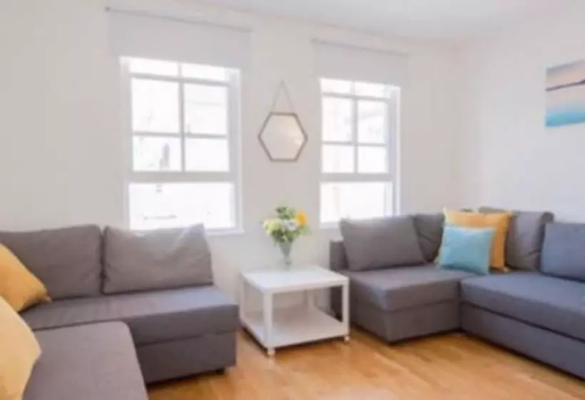Brighton Metro Pad