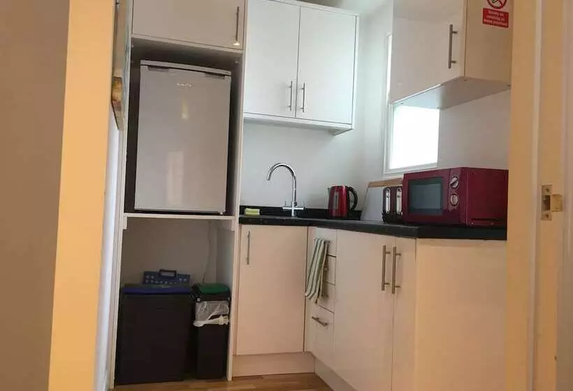 Brighton Metro Pad