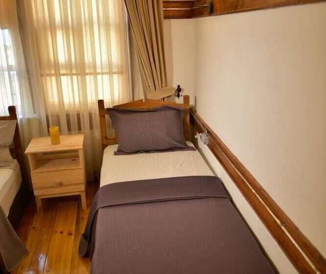 Cifte Konak Butik Otel