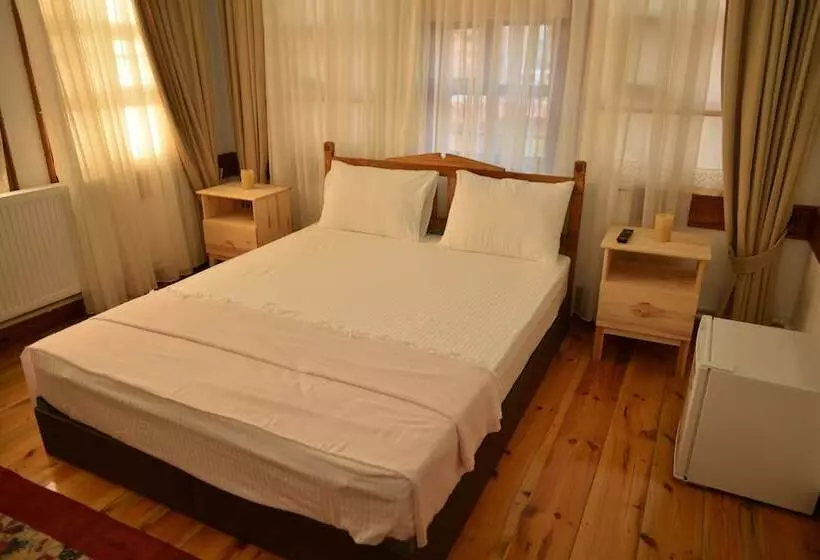 Cifte Konak Butik Otel