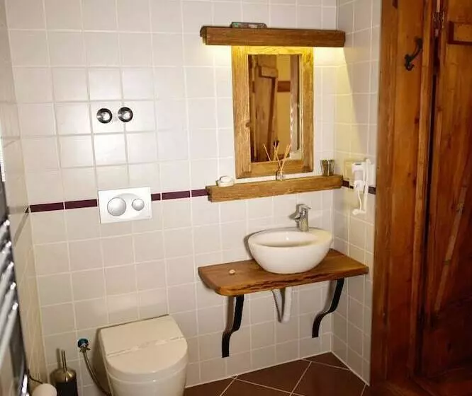 Cifte Konak Butik Otel
