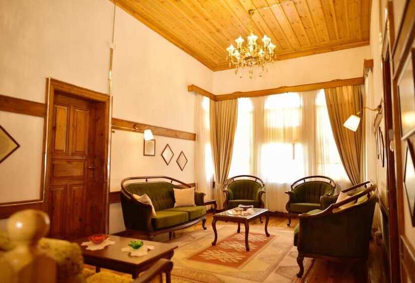 Cifte Konak Butik Otel