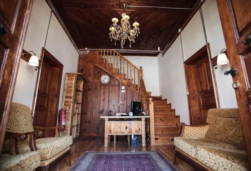 Cifte Konak Butik Otel