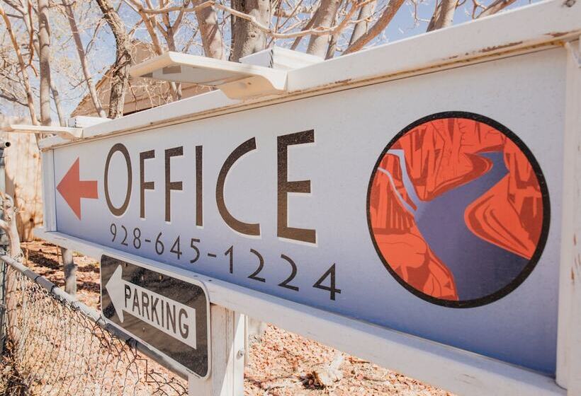 1 Or 3 Bedroom Apartment With Full Kitchen