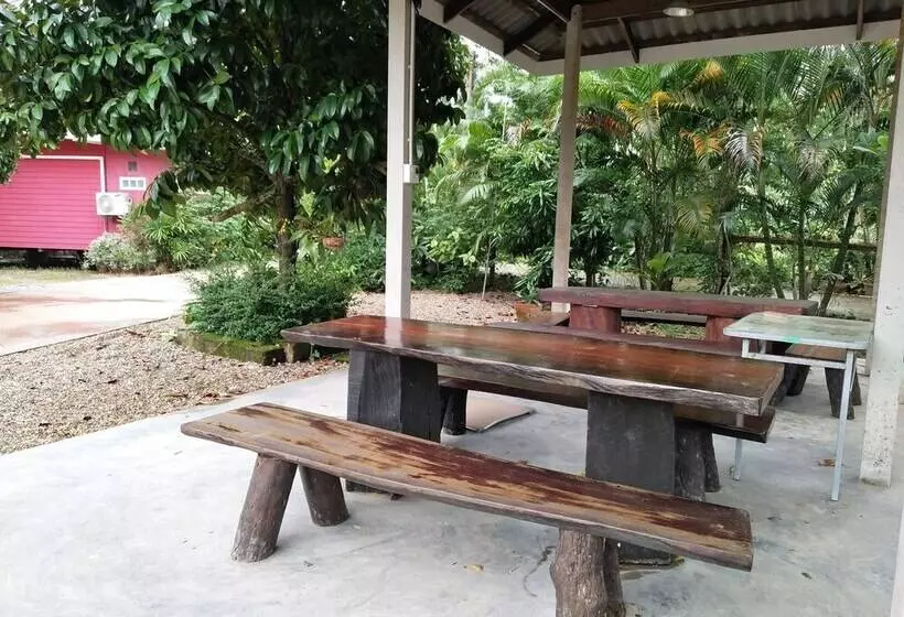 ホテル Bann Chansabai Resort