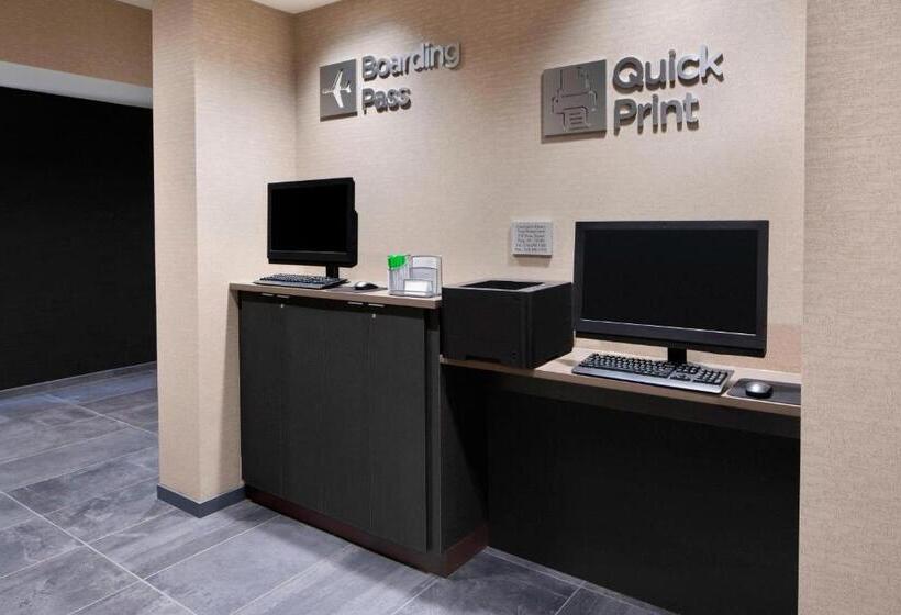 فندق Courtyard By Marriott Albany Troy/waterfront