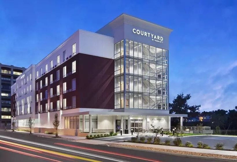 Hotelli Courtyard By Marriott Albany Troy/waterfront