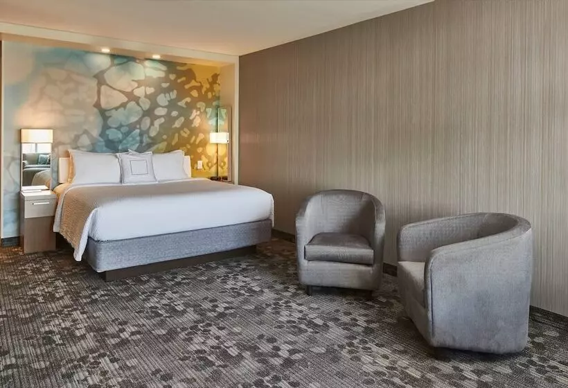 Hotelli Courtyard By Marriott Albany Troy/waterfront