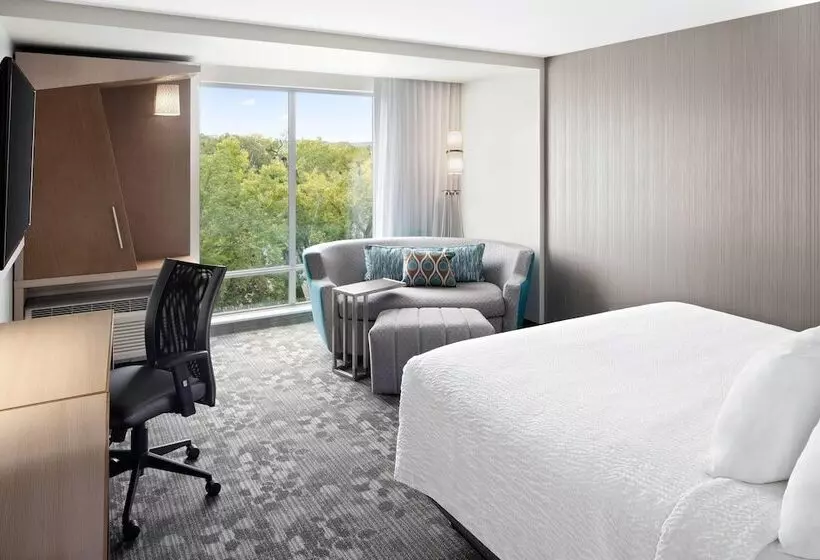 Hotelli Courtyard By Marriott Albany Troy/waterfront