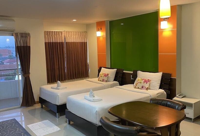 ホテル Kwanruen Resort