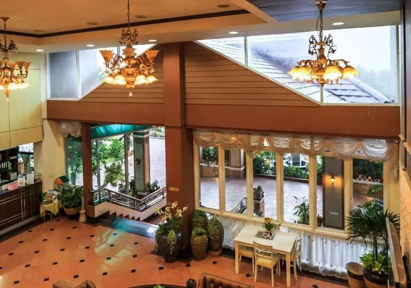 هتل Kwanruen Resort