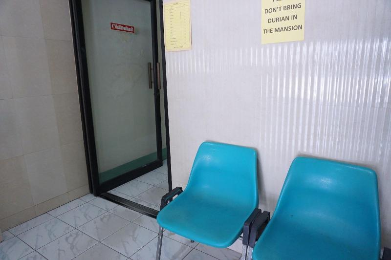 هتل Nanachart Mansion