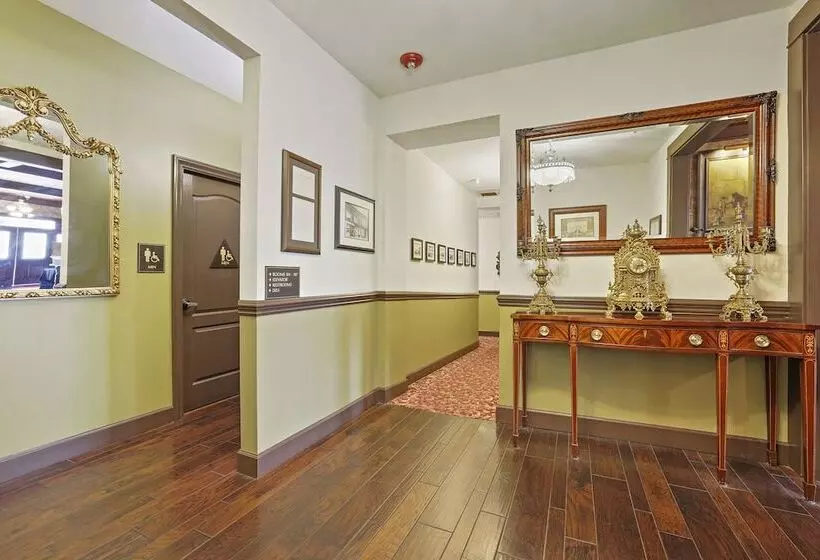 National Hotel Jackson