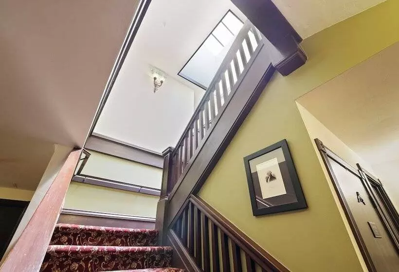 National Hotel Jackson