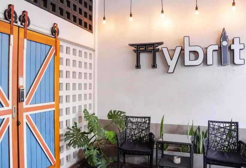 Hybrit Hostel&cafe