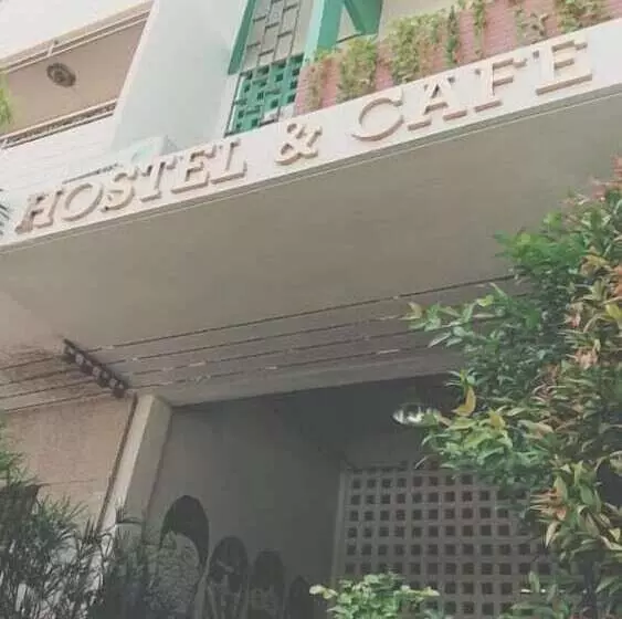 Hybrit Hostel&cafe