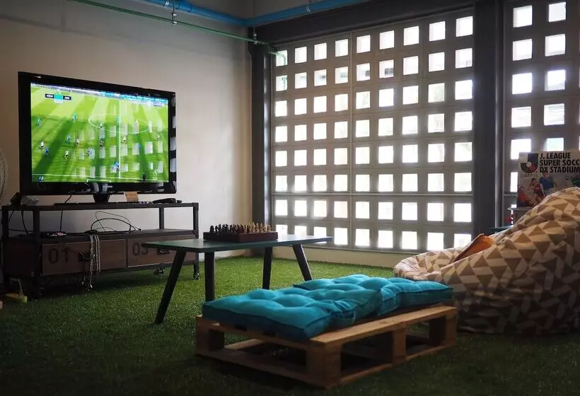Hybrit Hostel&cafe