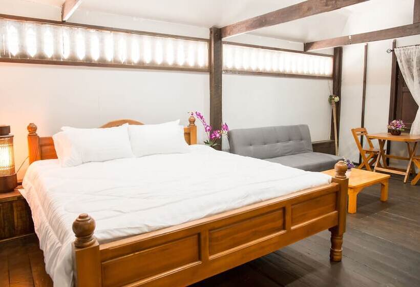 Пансион Heunviang House