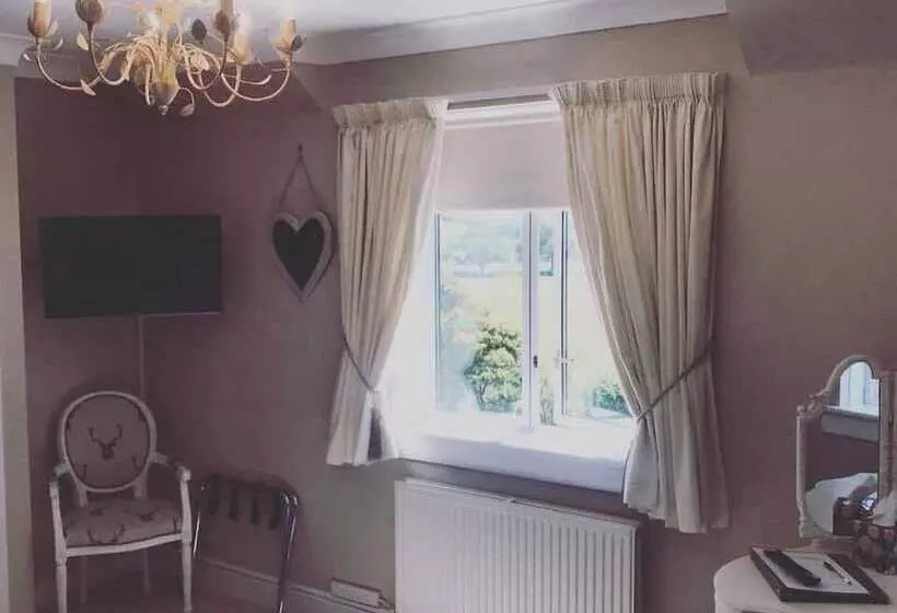The Beeches B&b